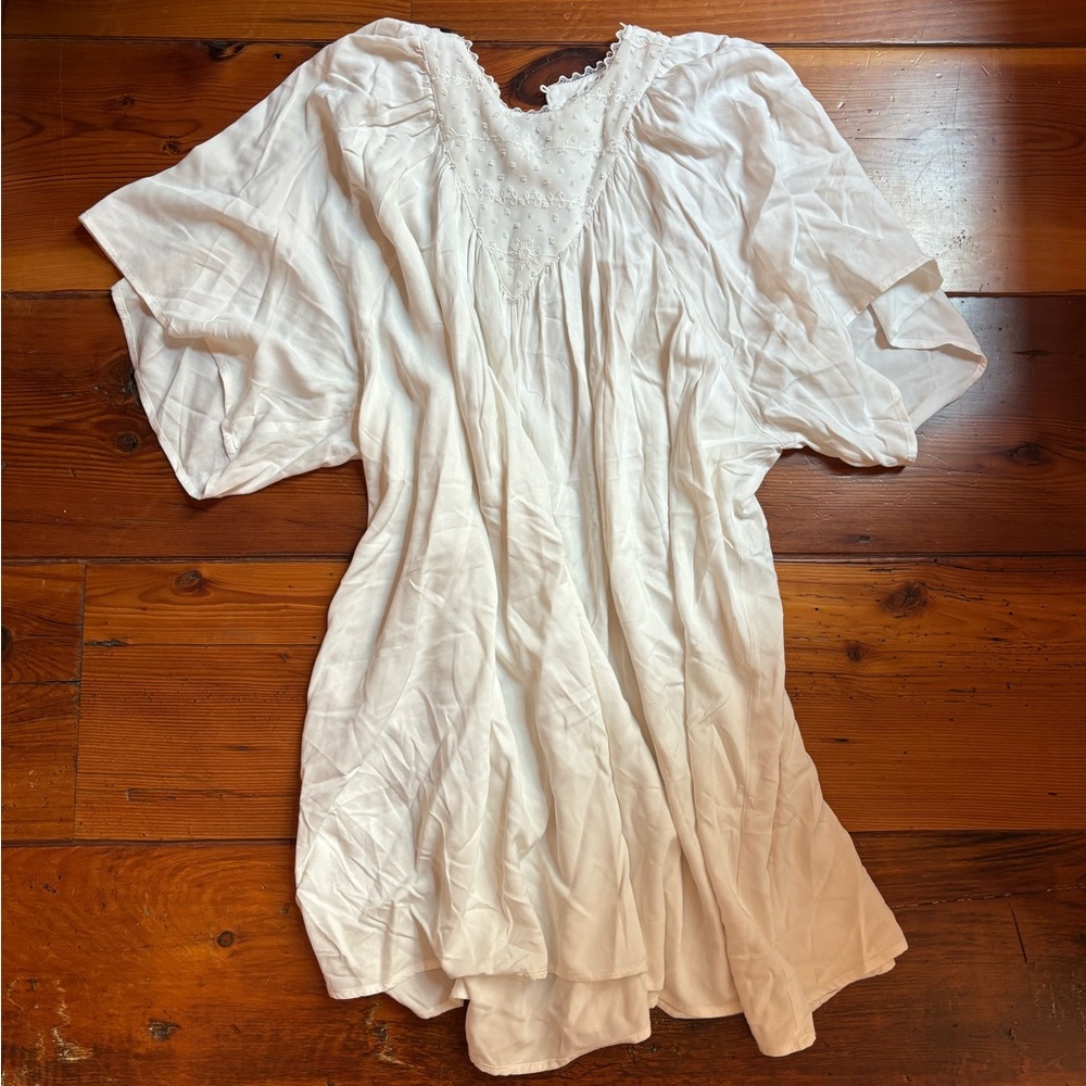 SIMPLE RETRO WHITE COQUETTE DRESS